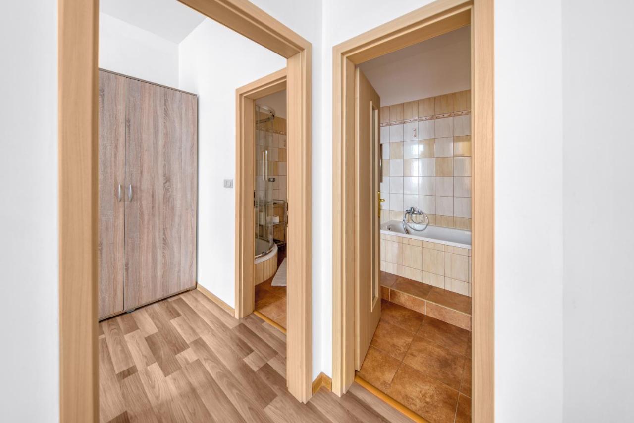 Pb Apartments Spišská Nová Ves Bagian luar foto