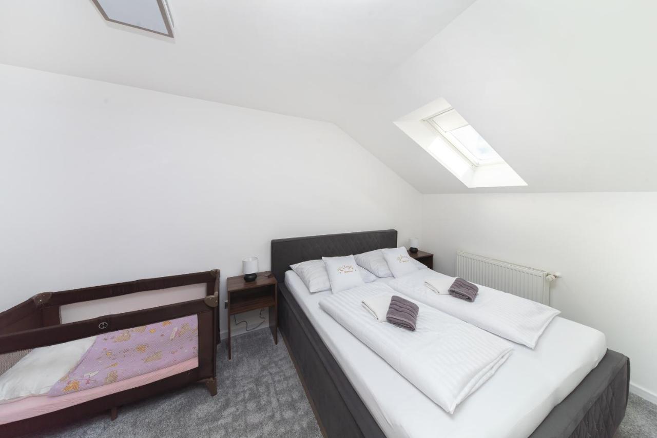 Pb Apartments Spišská Nová Ves Bagian luar foto