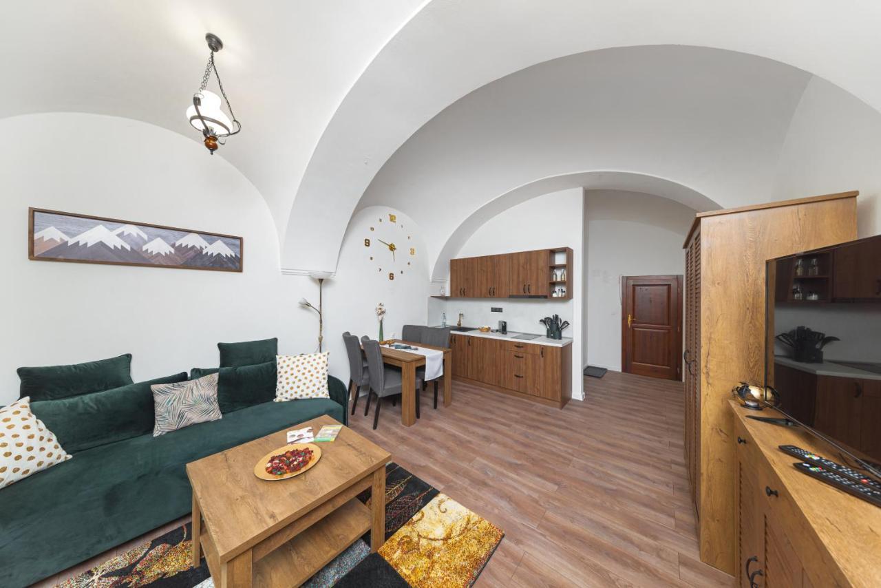 Pb Apartments Spišská Nová Ves Bagian luar foto